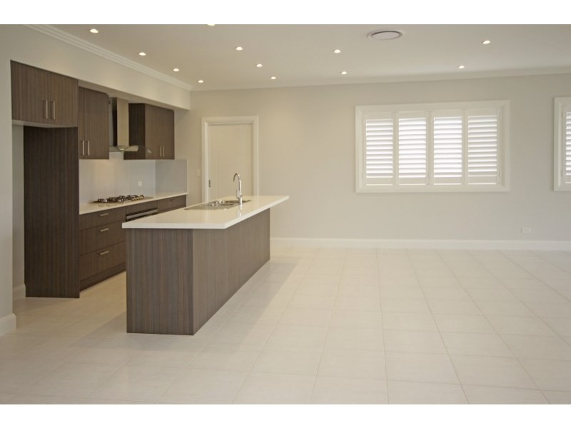 5 Explorer Street, Gregory Hills NSW 2557