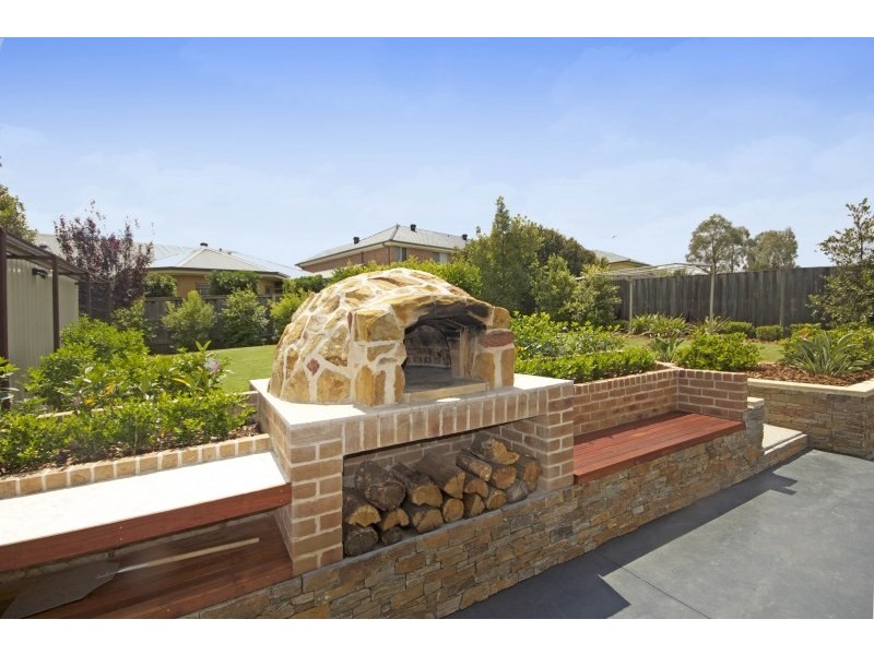 1 MacArthur Circuit, Camden Park NSW 2570