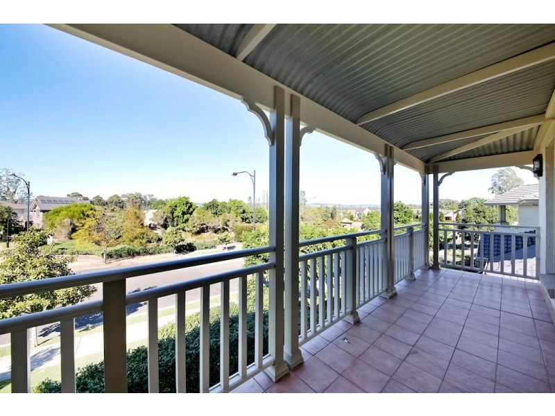 1 MacArthur Circuit, Camden Park NSW 2570