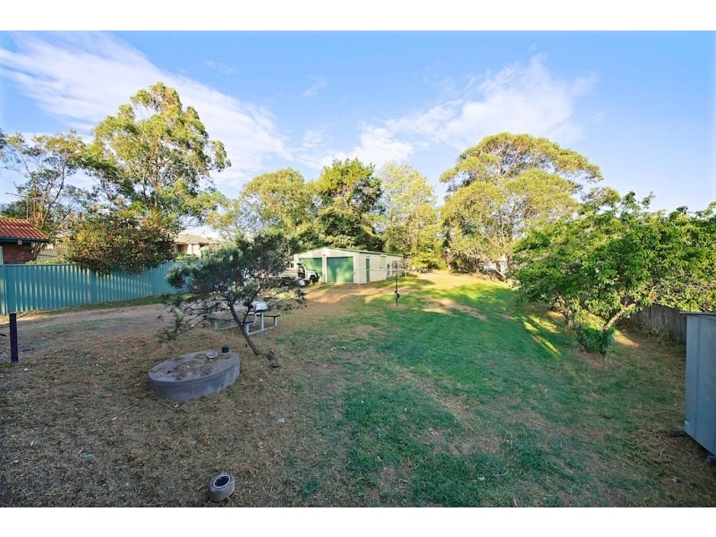12 John Street, The Oaks NSW 2570
