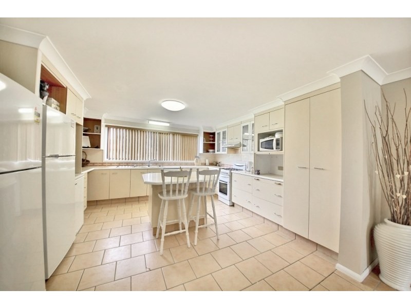 11 Antill Street, Picton NSW 2571