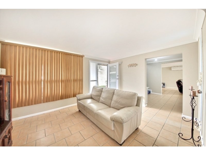 11 Antill Street, Picton NSW 2571