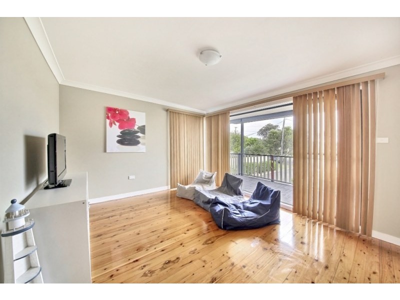 11 Antill Street, Picton NSW 2571