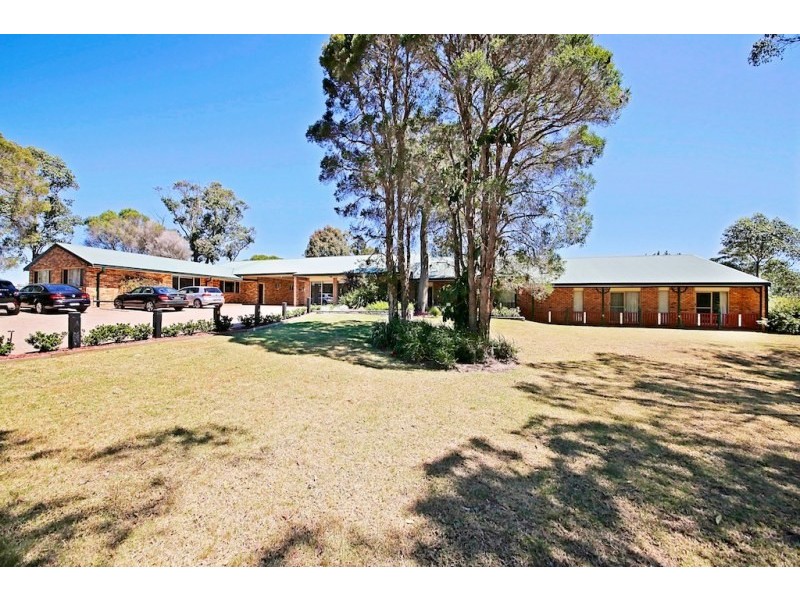 210 Donalds Range Road, Razorback NSW 2571