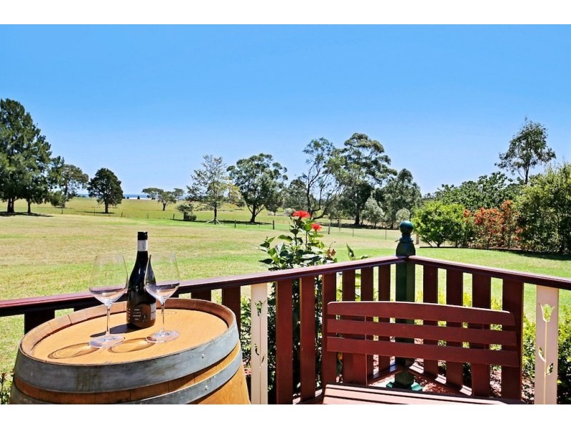 210 Donalds Range Road, Razorback NSW 2571