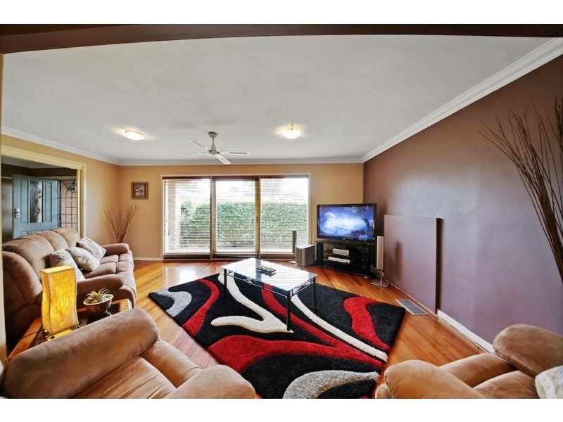 15 Hopson Avenue, Camden South NSW 2570