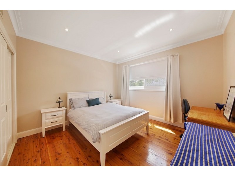 6 Macquarie Avenue, Camden NSW 2570