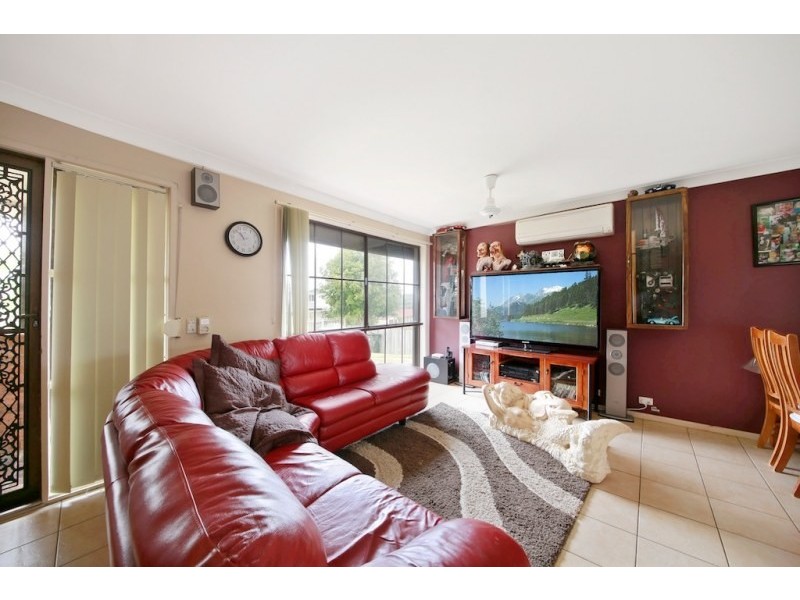 3 Danella Street, The Oaks NSW 2570