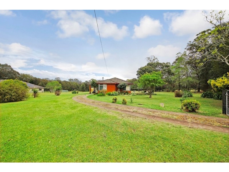 68 Binalong Road, Belimbla Park NSW 2570