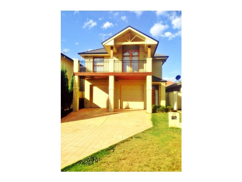 13 Olsen Place, Harrington Park NSW 2567