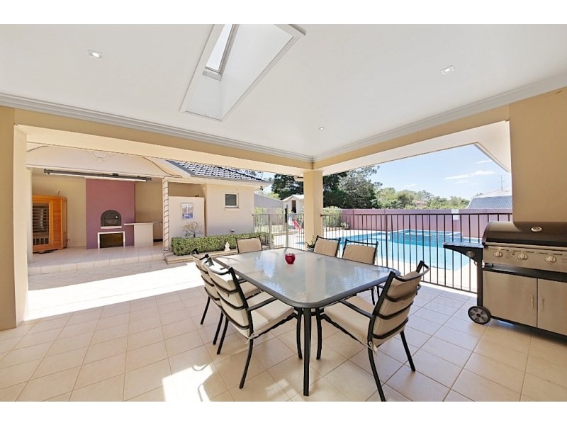 43 MacArthur Circuit, Camden Park NSW 2570