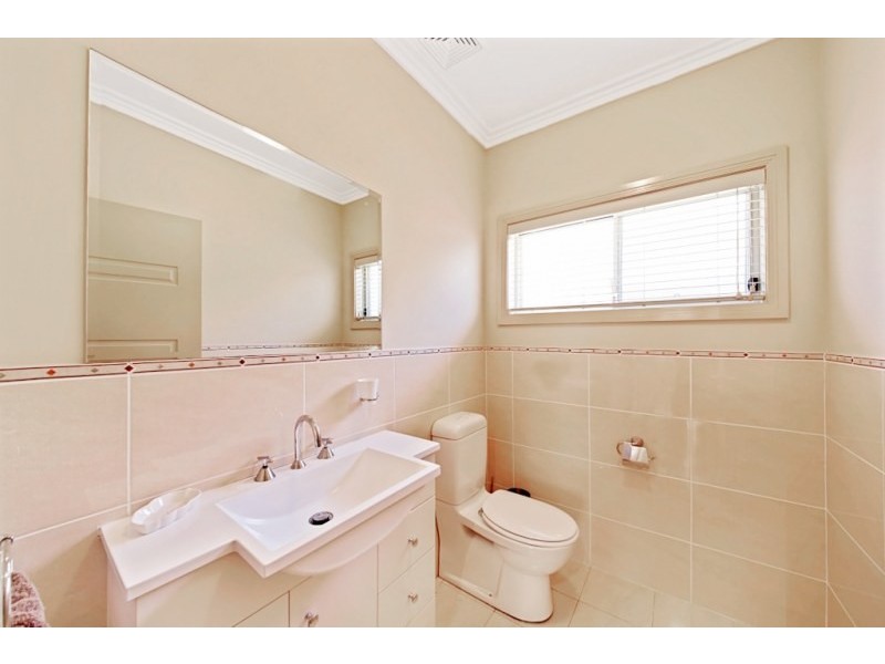 43 MacArthur Circuit, Camden Park NSW 2570