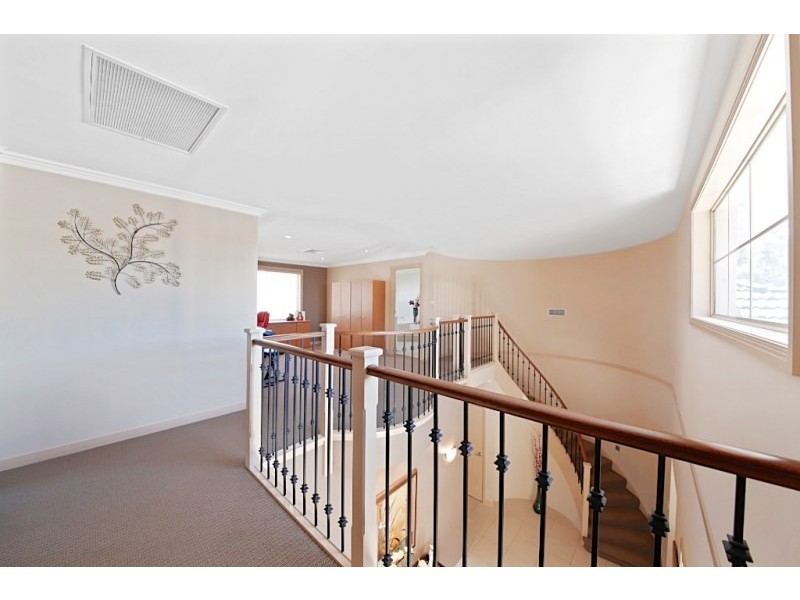 43 MacArthur Circuit, Camden Park NSW 2570