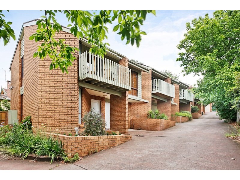 4/15 Alpha Road, Camden NSW 2570