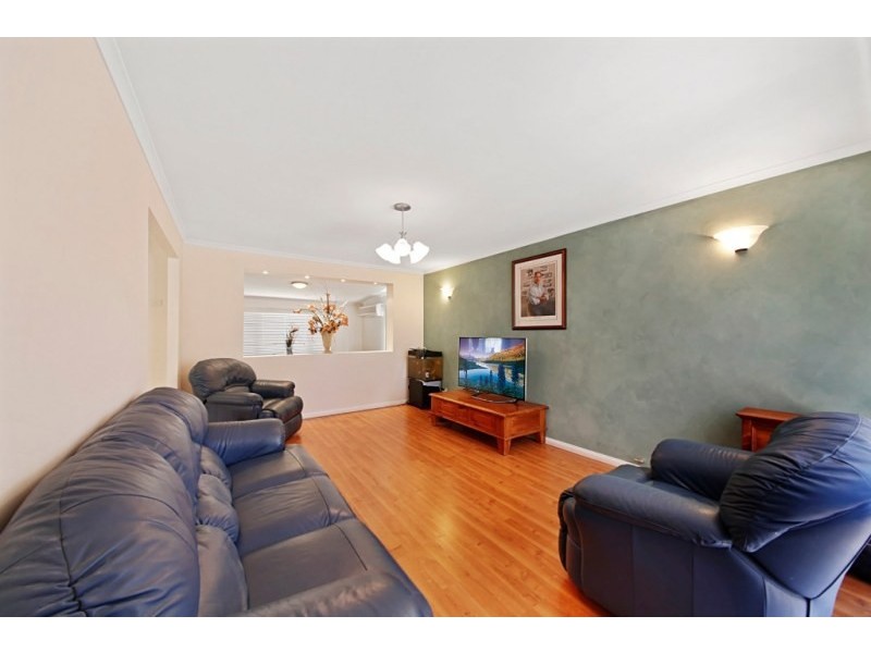 21 Hillview Street, Narellan NSW 2567