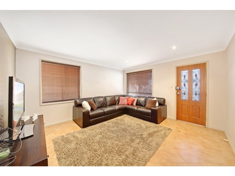 5 Imita Close, Mount Annan NSW 2567