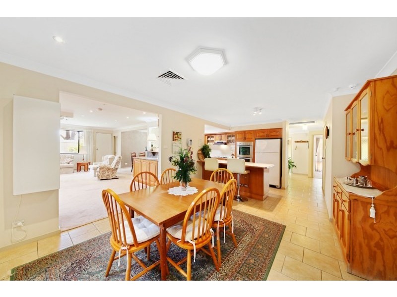 8  Faithful Street, Elderslie NSW 2570