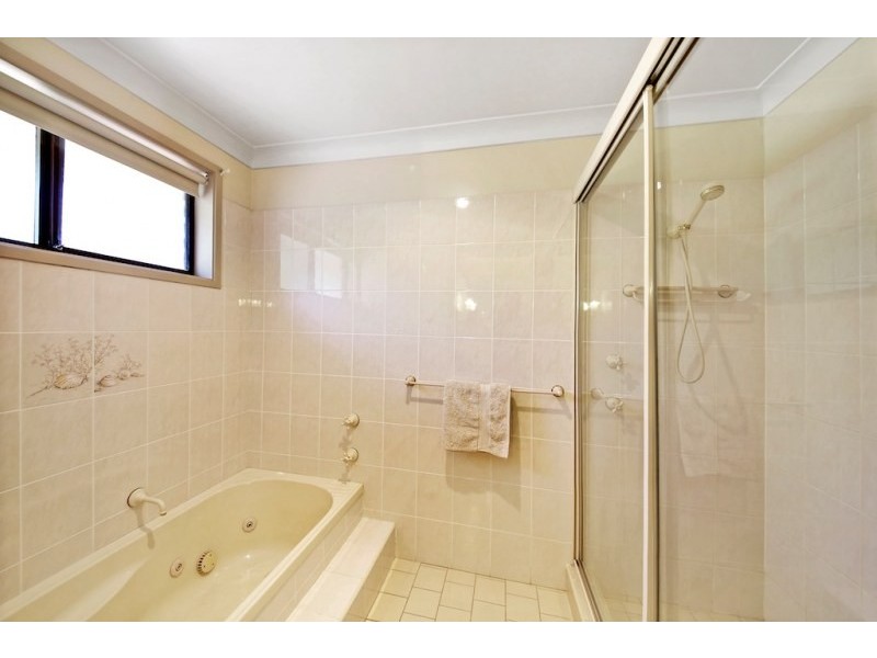 8  Faithful Street, Elderslie NSW 2570