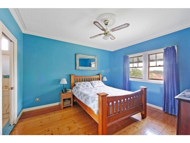 11 William Avenue, Camden NSW 2570