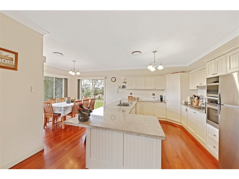2 Sunnyside Drive, Ellis Lane NSW 2570