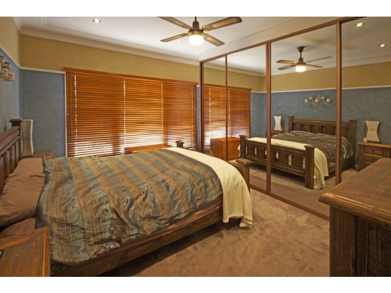236 Camden Valley Way, Narellan NSW 2567