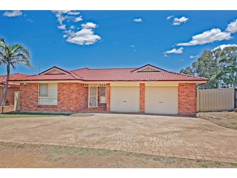 126 Welling Drive, Narellan Vale NSW 2567