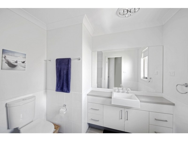 40 Longley Avenue, Elderslie NSW 2570