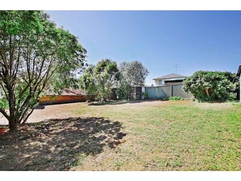 21 Griffiths Avenue, Camden South NSW 2570