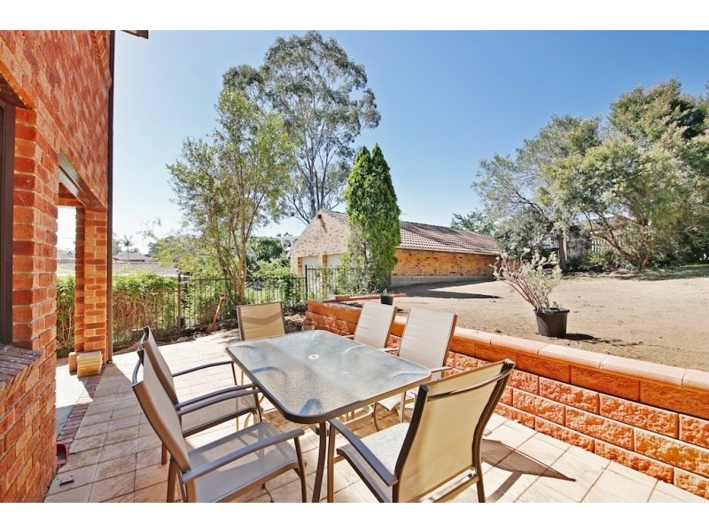 21 Griffiths Avenue, Camden South NSW 2570