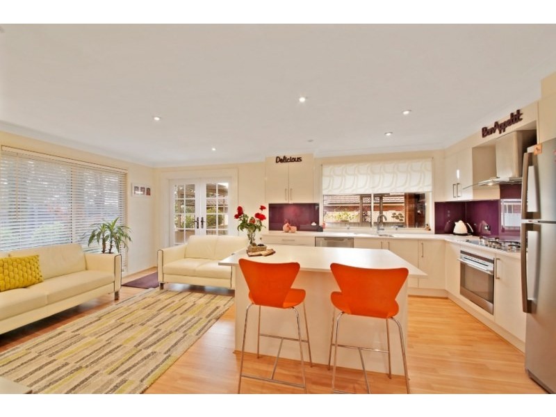 8 Bransby Place, Mount Annan NSW 2567