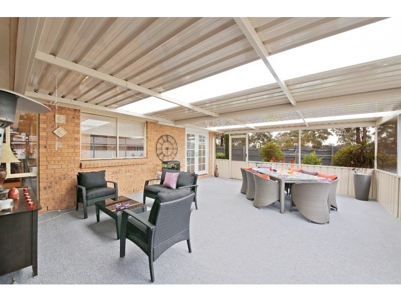 8 Bransby Place, Mount Annan NSW 2567