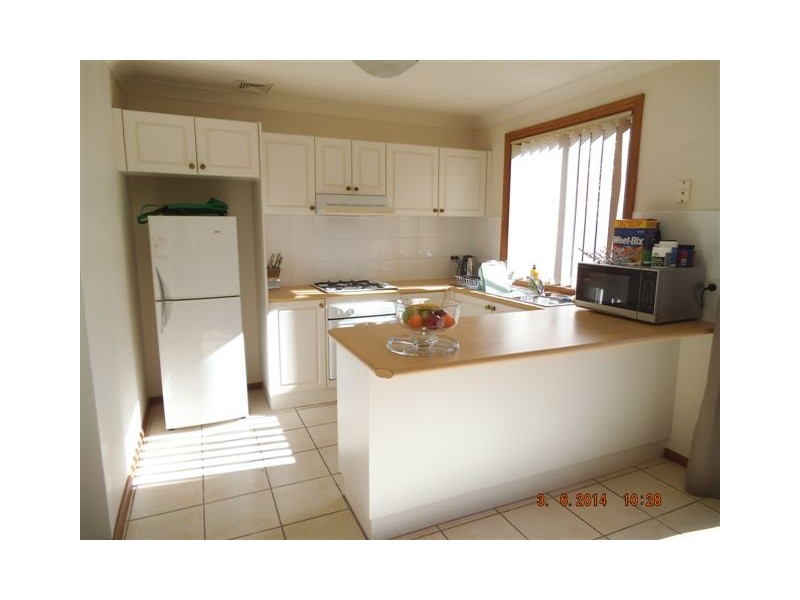 13b Steamer Place, Currans Hill NSW 2567