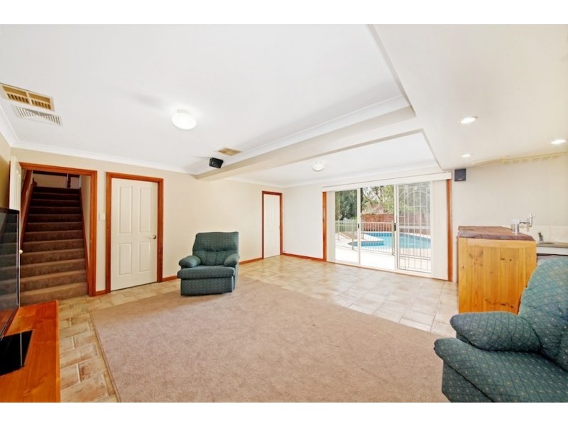 3 Kylie Place, Camden South NSW 2570