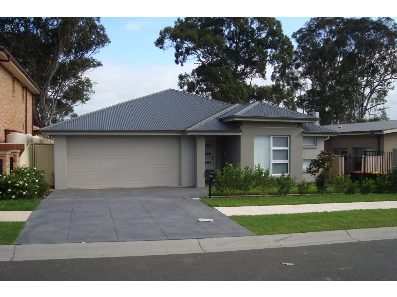 4 Clontarf Avenue, Harrington Park NSW 2567