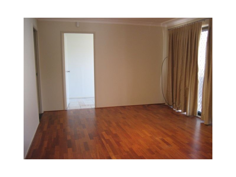 28 Armstrong Street, Raby NSW 2566