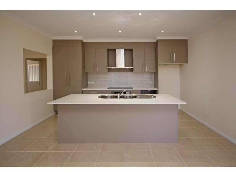2 Galileo Street, Gregory Hills NSW 2557