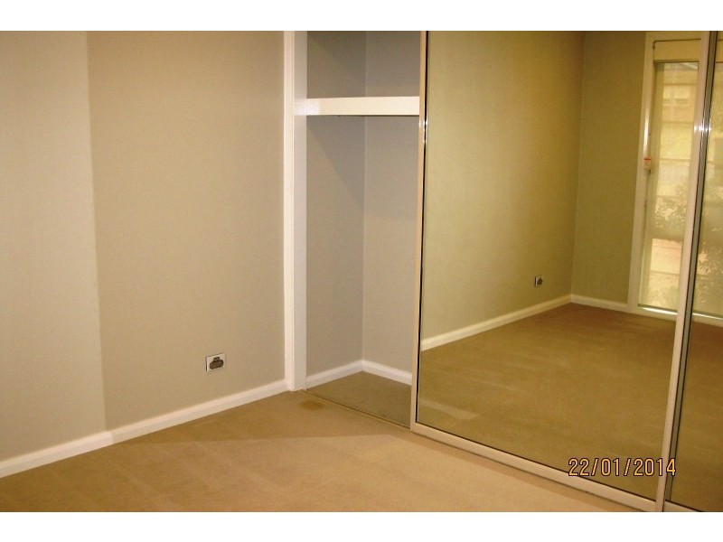 18 Tramway Drive, Currans Hill NSW 2567