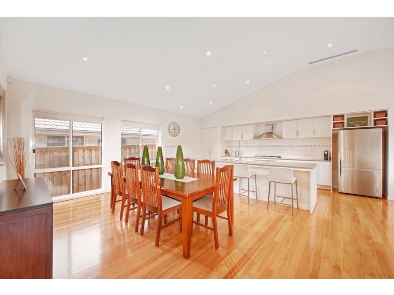 1 Osbourne Street, Elderslie NSW 2570