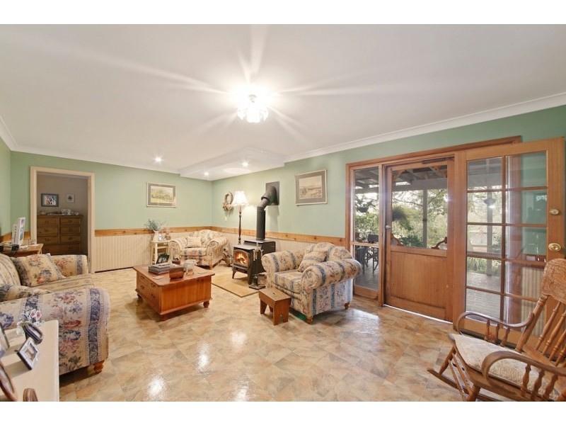 29 Binalong Road, Belimbla Park NSW 2570