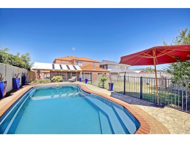 4 Clematis Place, Mount Annan NSW 2567