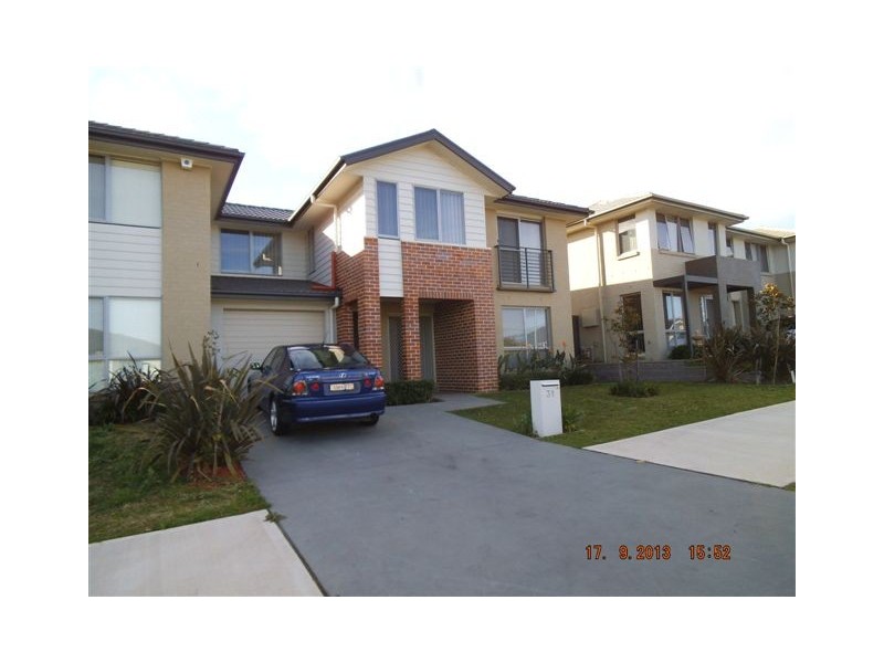 31 Bandara Circuit, Spring Farm NSW 2570