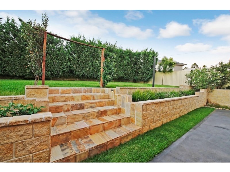 7 Telopea Circuit, Mount Annan NSW 2567