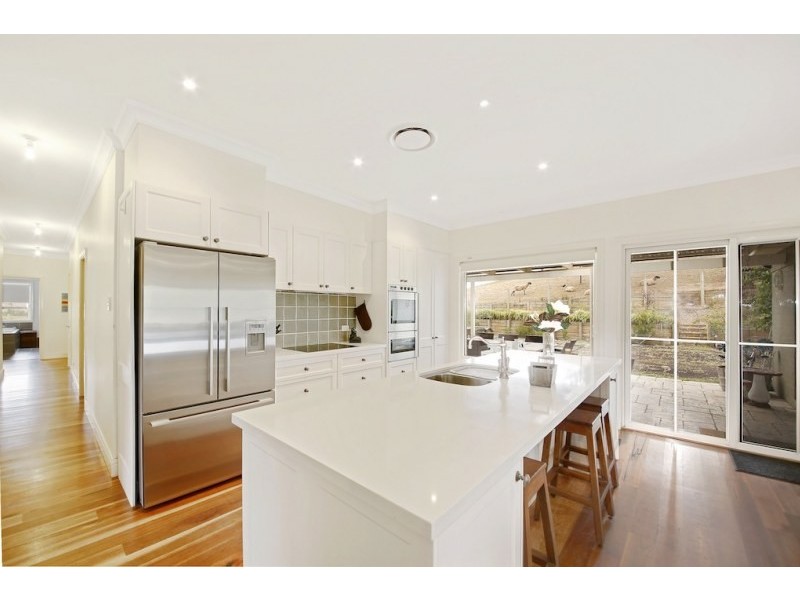 4 Gordon Springs Drive, Glenmore NSW 2570