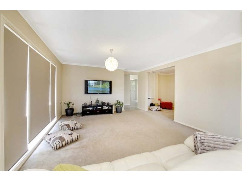 15 Delaware Street, Spring Farm NSW 2570