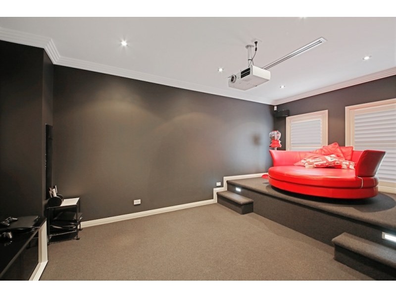 61 Jackey Drive, Camden Park NSW 2570