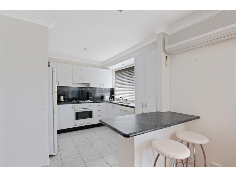 17 Lackey Place, Currans Hill NSW 2567