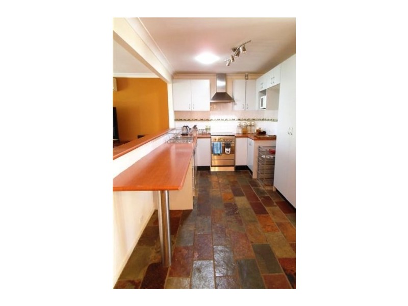 4 William Howe Place, Narellan Vale NSW 2567