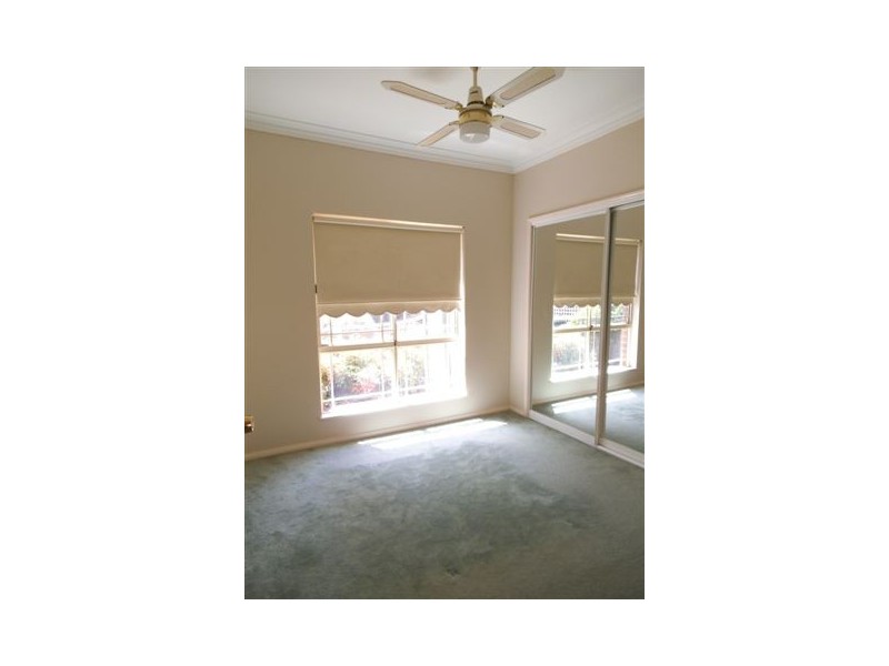 3/1 Old Hume Highway, Camden NSW 2570