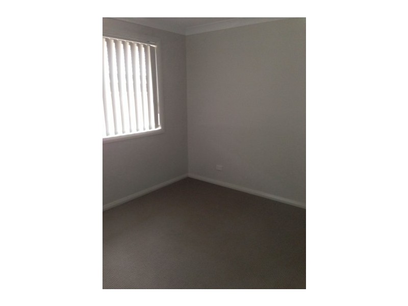 5 Jeffery Street, Carnes Hill NSW 2171