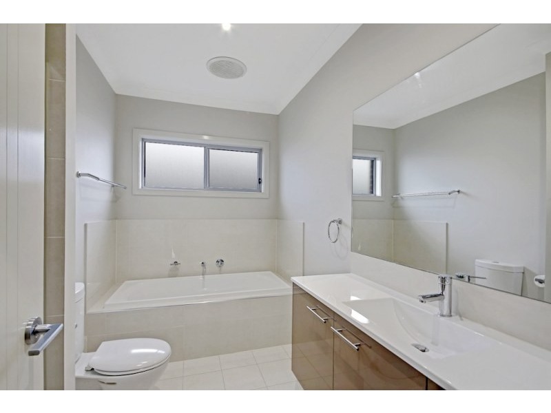 27 Kavanagh Street, Gregory Hills NSW 2557